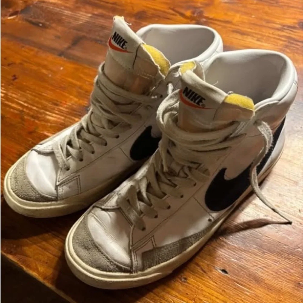 Nike Blazer - Picture 3 of 3